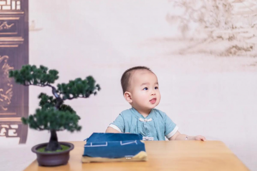 赵县宝宝6个月可以坐吗 赵县宝宝6个月可以坐吗